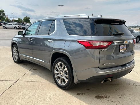 Used 2018 Chevrolet Traverse Premier w/ LPO, Floor Liner Package AWD/4WD image 8
