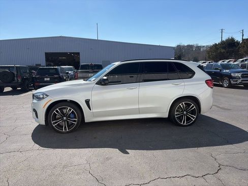 Used 2017 BMW X5 M image 4