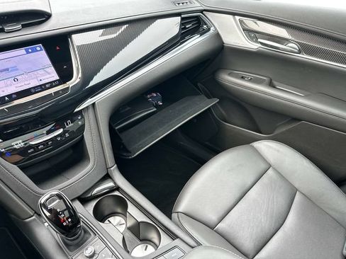 Used 2023 Cadillac XT6 Sport w/ LPO, Floor Liner Package AWD/4WD image 34