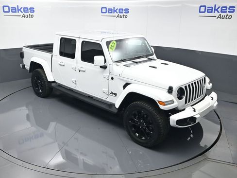 Used 2023 Jeep Gladiator Overland image 46