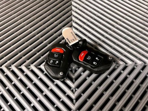 Used 2022 Jeep Wrangler Unlimited Sahara 4xe w/ Cold Weather Group image 9