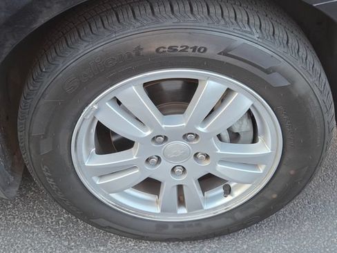 Used 2013 Chevrolet Sonic LT FWD image 3