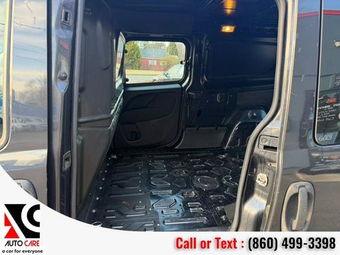 Used 2019 RAM ProMaster City Tradesman FWD image 12