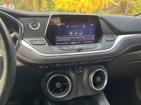 Used 2020 Chevrolet Blazer Premier w/ Driver Confidence II Package image 38