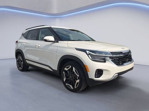 Used 2025 Kia Seltos SX w/ SX Sunroof Package AWD/4WD image 8
