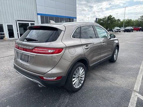 Used 2019 Lincoln MKC Premiere image 4