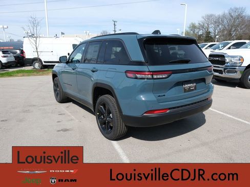 New 2026 Jeep Grand Cherokee Limited AWD/4WD image 9