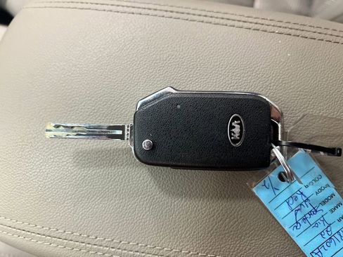 Used 2022 Kia Sportage LX FWD image 33