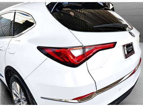 Used 2023 Acura MDX SH-AWD w/ Advance Package image 15
