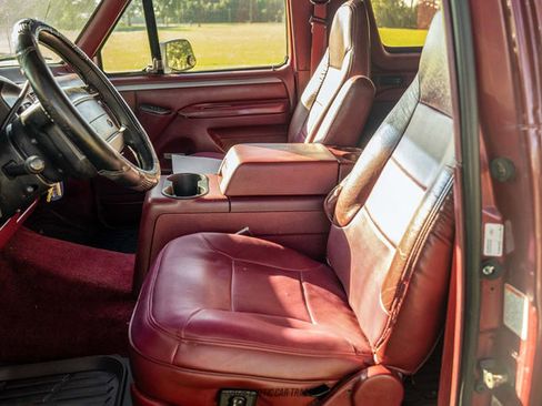 Used 1995 Ford Bronco XLT AWD/4WD image 49