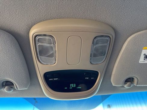 Used 2006 Dodge Ram 1500 Truck SLT image 26