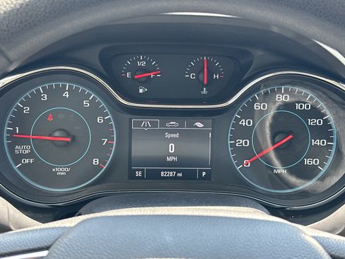 Used 2018 Chevrolet Cruze LT w/ Convenience Package FWD image 20