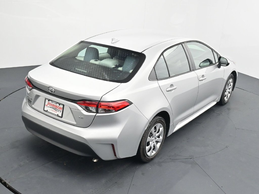 Used 2023 Toyota Corolla LE FWD image 29