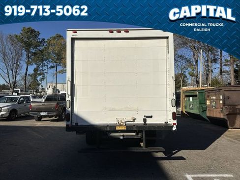 Used 2015 Ford E-350 and Econoline 350 Super Duty image 7