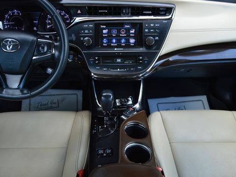 Used 2013 Toyota Avalon Limited FWD image 20