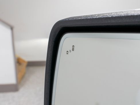 Used 2022 Ford F150 Lariat w/ Equipment Group 502A High image 16