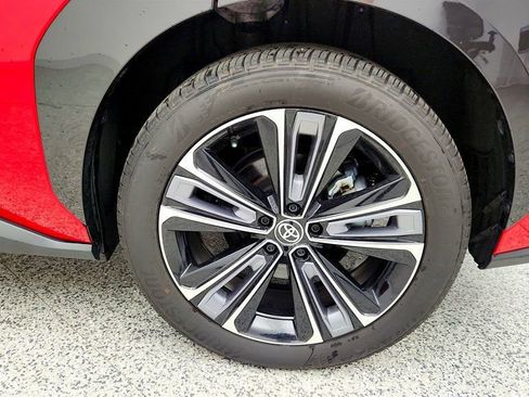 Used 2024 Toyota bZ4X AWD w/ Weather Package image 9