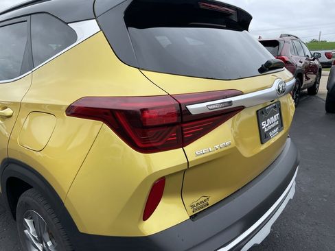 Used 2021 Kia Seltos S image 24