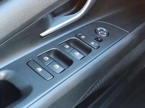 Certified 2022 Hyundai Elantra SEL w/ Convenience Package image 13