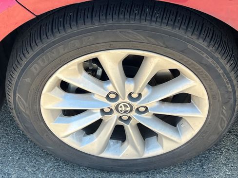 Used 2022 Toyota Corolla LE w/ LE Convenience Package FWD image 10