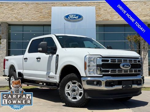 Used 2025 Ford F250 XLT w/ FX4 Off-Road Package AWD/4WD image 1