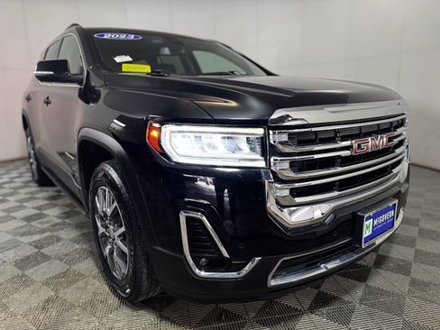 Used 2023 GMC Acadia SLT w/ Preferred Package image 7