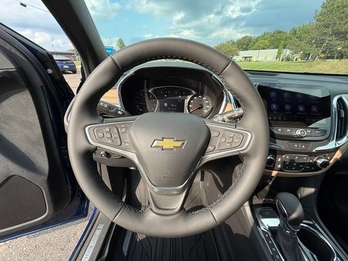 Certified 2023 Chevrolet Equinox Premier AWD/4WD image 22