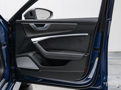 Used 2025 Audi RS 6 performance image 83