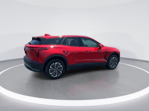 Used 2024 Chevrolet Blazer EV LT AWD/4WD image 9