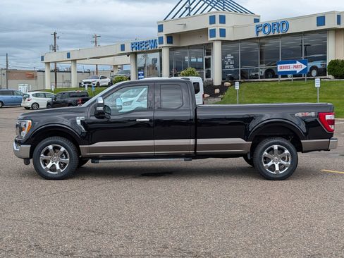 Certified 2021 Ford F150 Lariat w/ Max Trailer Tow Package AWD/4WD image 2