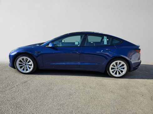 Used 2023 Tesla Model 3 Standard Range RWD image 6