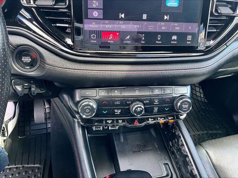 Used 2023 Dodge Durango R/T AWD/4WD image 28