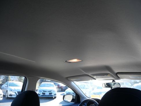 Used 2019 Nissan Sentra SV image 27