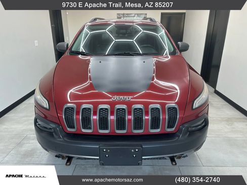 Used 2014 Jeep Cherokee Trailhawk w/ Comfort/Convenience Group image 4