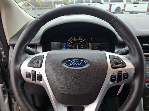 Used 2013 Ford Edge SEL image 18
