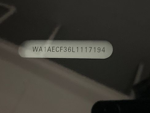 Used 2020 Audi Q3 2.0T Premium w/ Convenience Package image 3