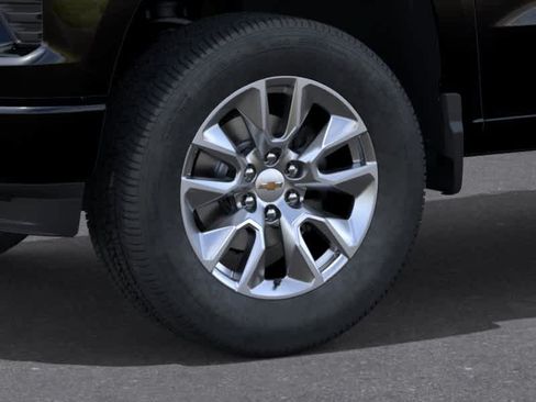 New 2026 Chevrolet Silverado 1500 Custom RWD image 9