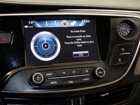 Used 2020 Buick Envision Preferred image 18