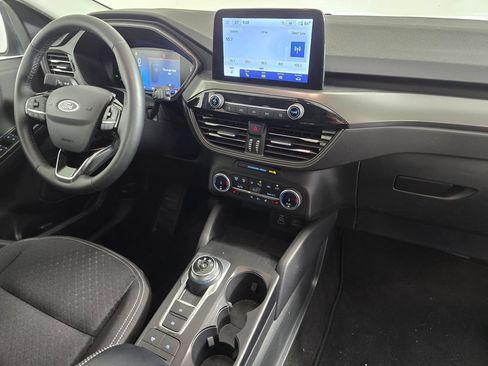 Used 2025 Ford Escape Active AWD/4WD image 10