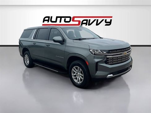 Used 2024 Chevrolet Suburban LS image 1