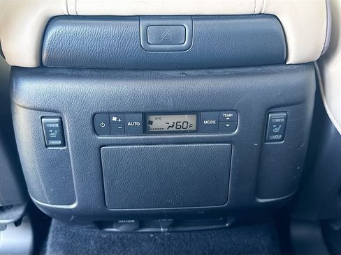 Used 2023 Nissan Armada Platinum w/ Captain's Chairs Package RWD image 29