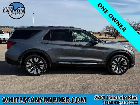Used 2025 Ford Explorer Platinum w/ LUX Leather Package image 12