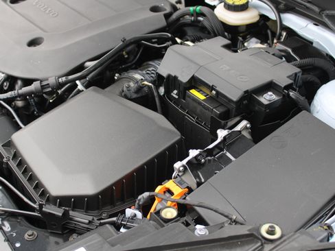 New 2026 Volvo XC40 B5 Plus w/ Protection Package Premier image 66