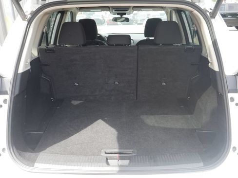 Used 2024 Nissan Rogue SV FWD image 8