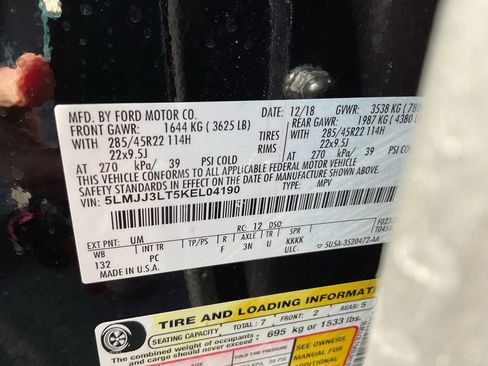 Used 2019 Lincoln Navigator L Reserve image 40