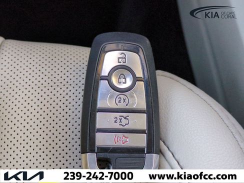 Used 2018 Ford Edge Titanium w/ Equipment Group 301A image 33