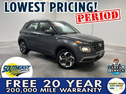 Used 2025 Hyundai Venue SEL