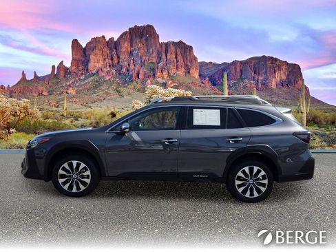 Used 2024 Subaru Outback Touring AWD/4WD image 3