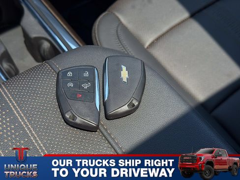 Used 2026 Chevrolet Silverado 1500 High Country w/ Midnight Edition AWD/4WD image 35