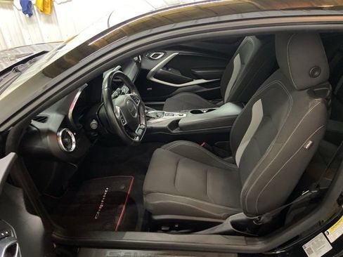 Used 2021 Chevrolet Camaro LT w/ RS Package image 24